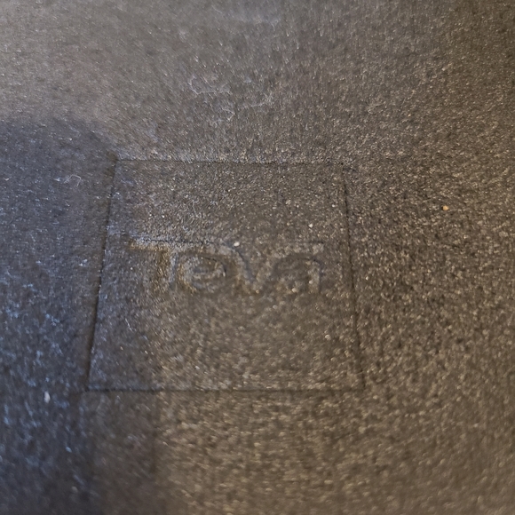 *SOLD* NEW Teva Women's Olowahu Flip Flop Sandals Linda Blue black Size 10 - Picture 6 of 6